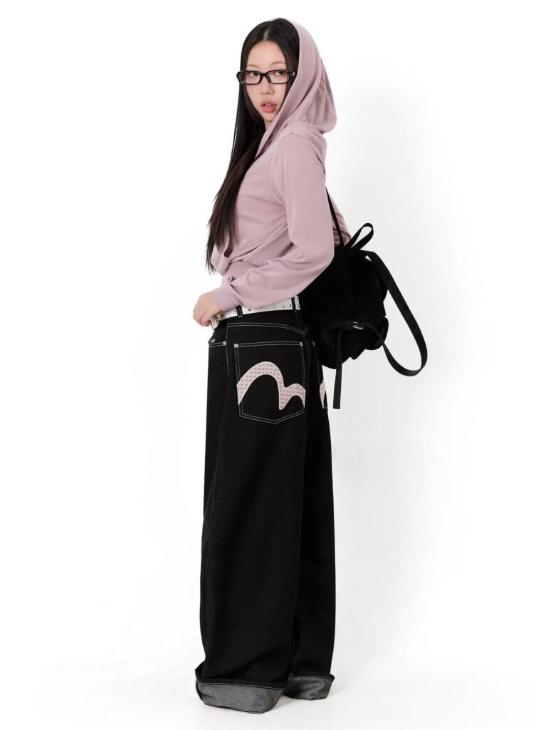 Relaxed Fit Washed Graphic Tee