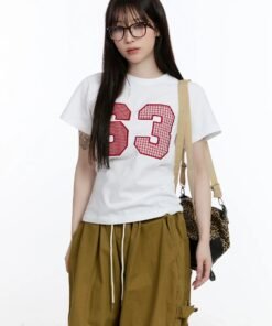 Ribbed Knit Crew Neck Fitted Top