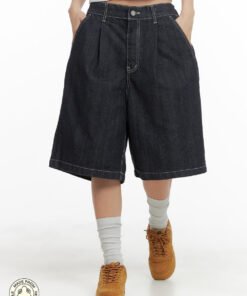 Structured Fit Daily Shorts